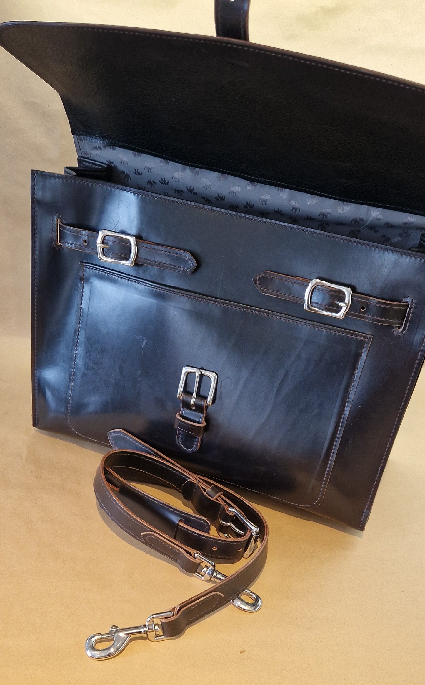 Messenger men's bag/Laptop bag/Office bag