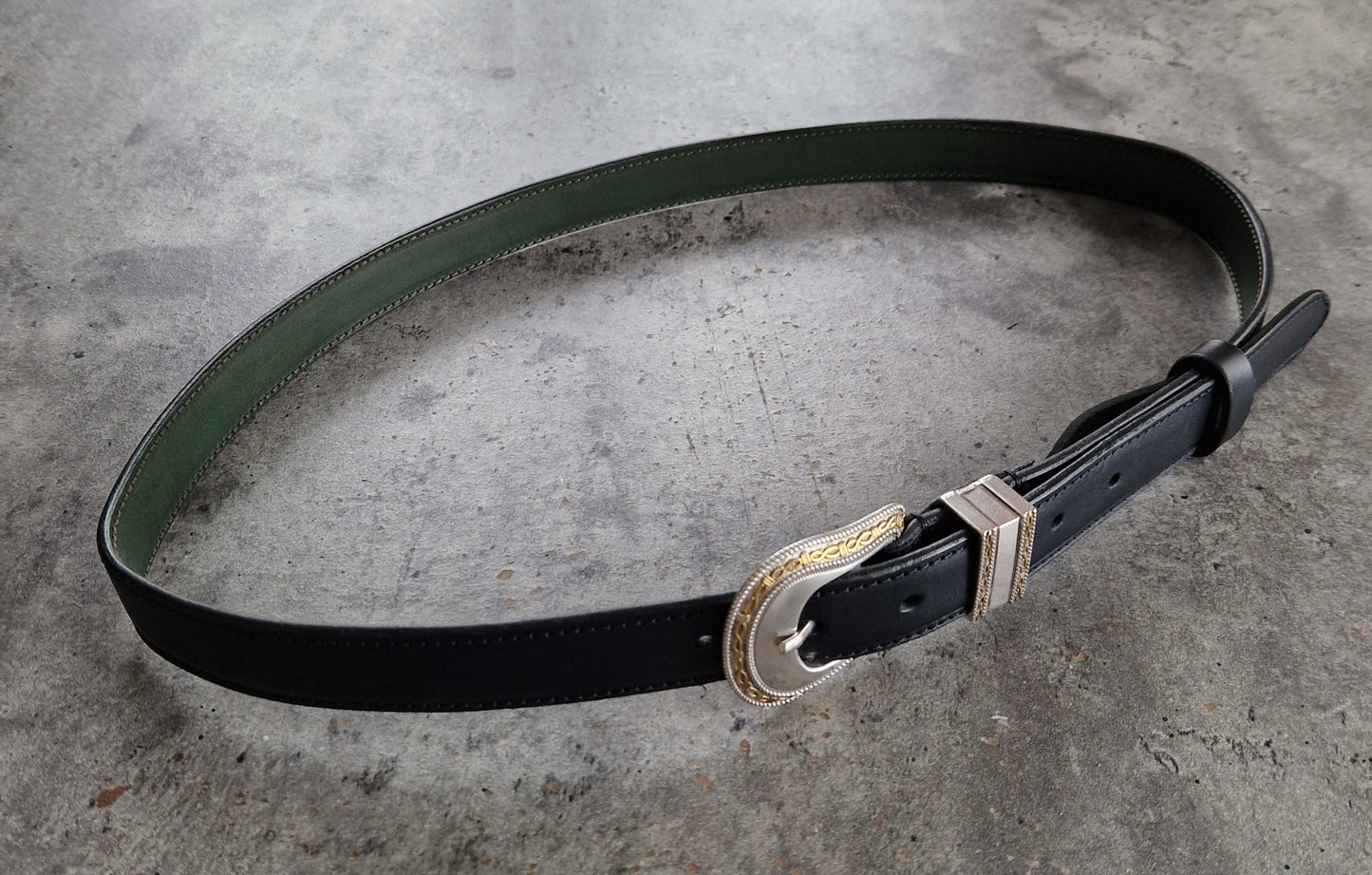 Women's belt