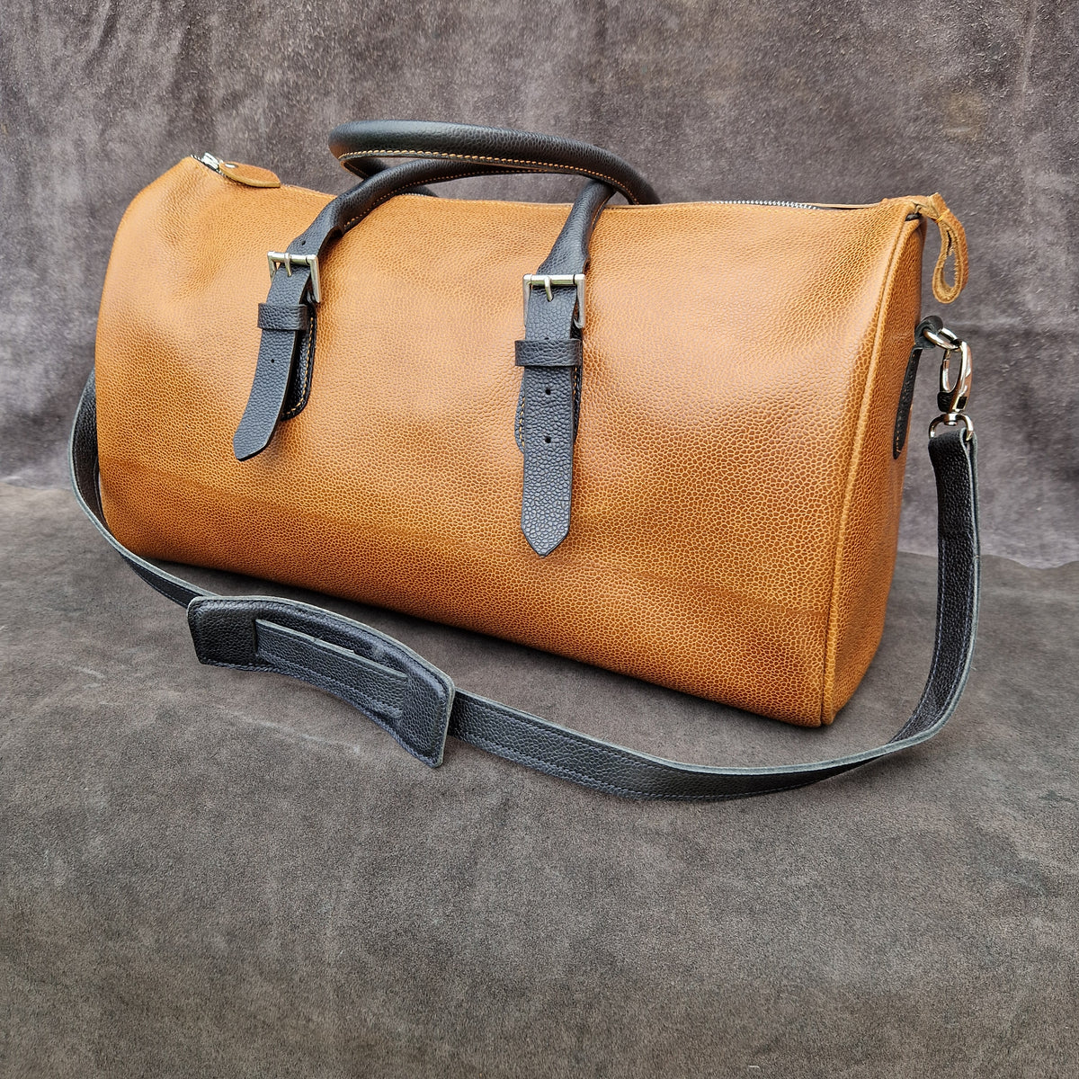 Duffle bag/Travel bag
